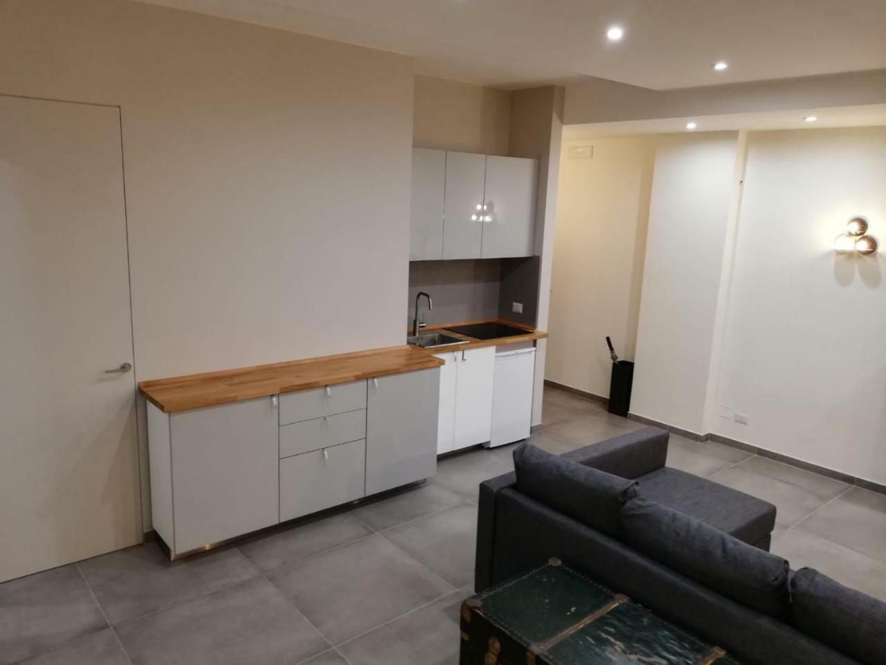 Dimora San Ferdinando 1 Apartment Bari Luaran gambar